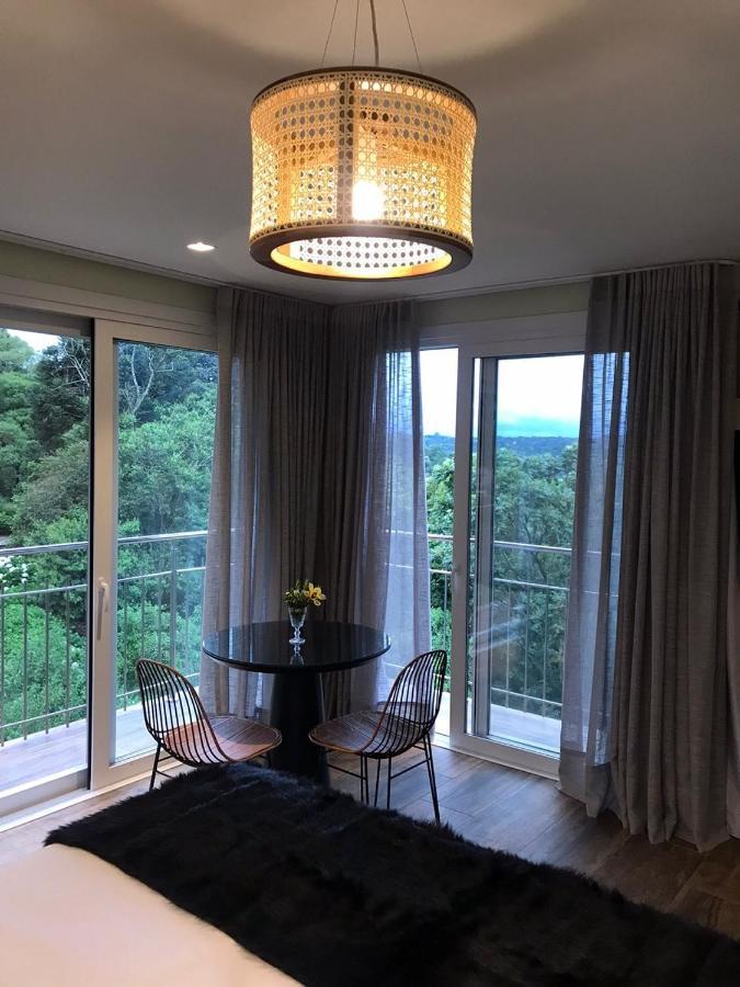 Suites Refugio Do Vale 그라마도 외부 사진