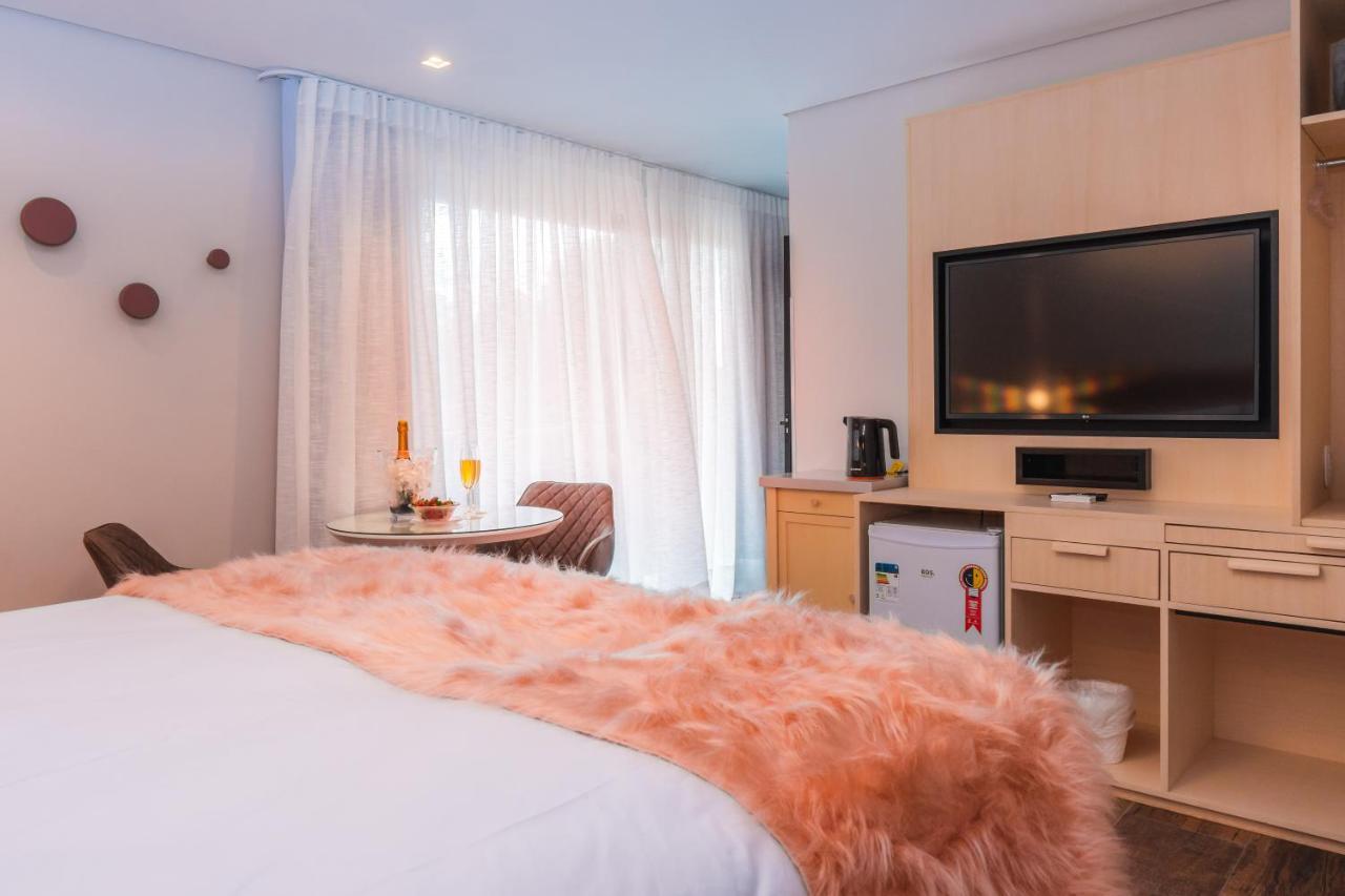Suites Refugio Do Vale 그라마도 외부 사진