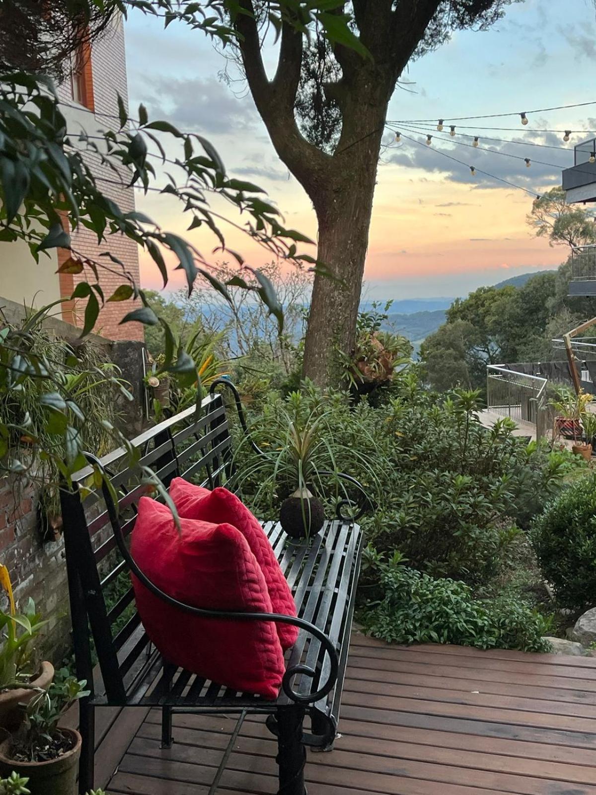 Suites Refugio Do Vale 그라마도 외부 사진